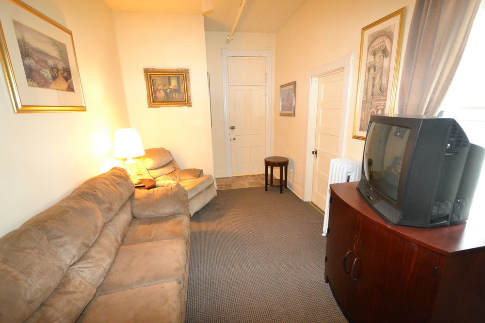 Perfect Stay Inn & Suites Blair ภายนอก รูปภาพ