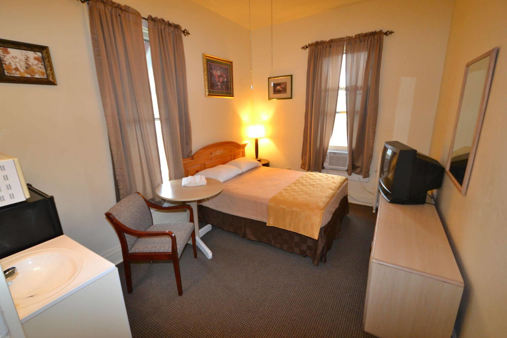 Perfect Stay Inn & Suites Blair ภายนอก รูปภาพ
