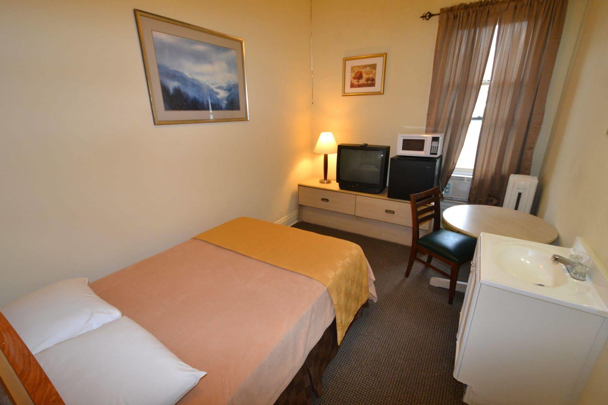Perfect Stay Inn & Suites Blair ภายนอก รูปภาพ
